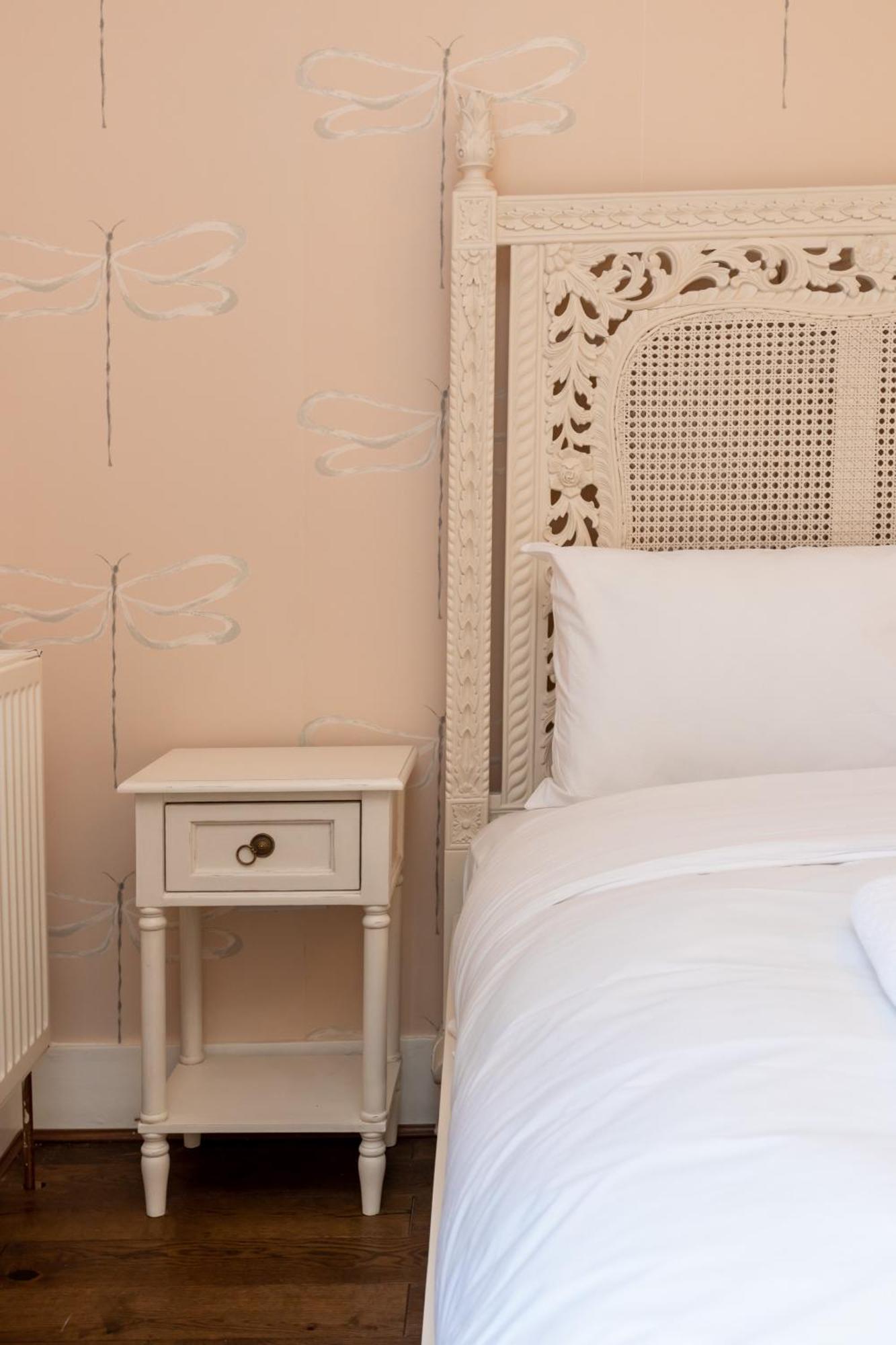 Spacious & Pristine 2bd Flat - Balham Londra